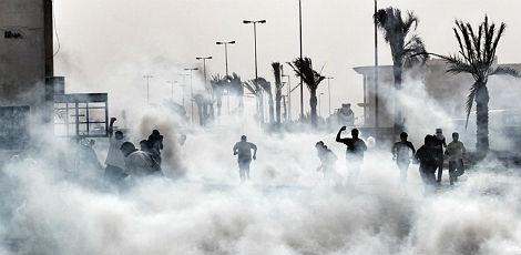 Protestos tomam conta de países como o Bahrein  / Foto: AFP