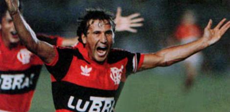 Zico é o maior artilheiro do Flamengo (508 gols) e do Maracanã (333) / 