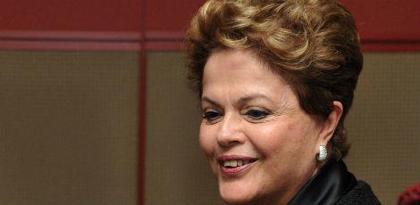 Dilma ainda disse que pretende atrair investidores estrangeiros / Foto: ELMOND JIYANE / SOUTH AFRICA GOVERNMENT / AFP