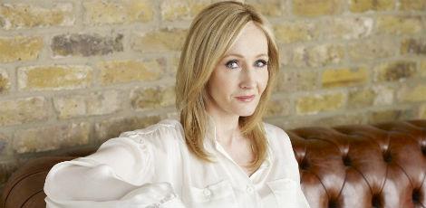 J. K. Rowling assumiu recentemente que escrever com pseudônimo foi uma 