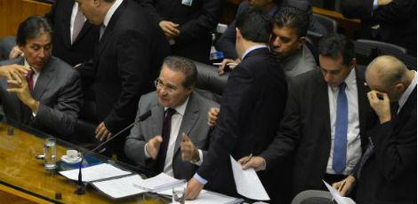 Líderes da oposição ainda tentaram negociar com os manifestantes / Valter Campanato / Agência Brasil