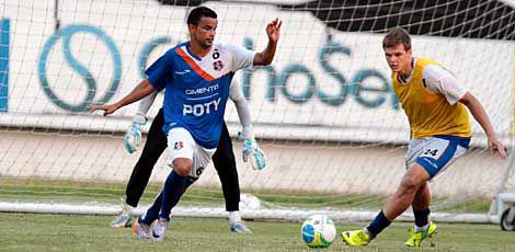 Atacante Bruno Mineiro está confirmado no lado tricolor / Bobby Fabisak/JC Imagem