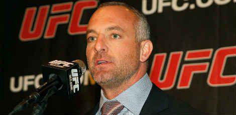 Lorenzo Fertitta, um dos donos da empresa que controla o UFC, disse que a franquia defende penas mais duras para os atletas que forem pegos no antidoping pela primeira vez / UFC/Divulgação