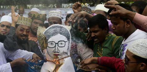 Onda de protestos vem atacando Bangladesh / Foto: MUNIR UZ ZAMAN / AFP