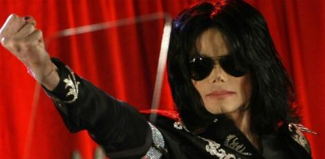 Michael comprou parte do acervo em 1995, o que causou uma briga com Paul McCartney / Reprodução