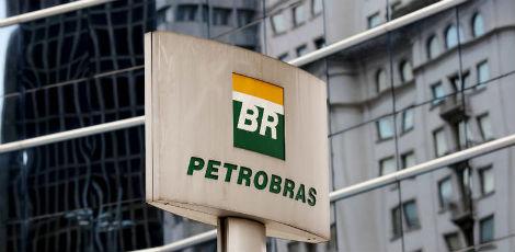 A denúncia foi formulada pela Federação Única dos Petroleiros (FUP) / Foto: Paulo Whitaker/Reuters