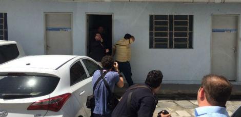 O candidato foi preso na manhã desta quarta-feira (24) / Foto: Pedro Alves/JC