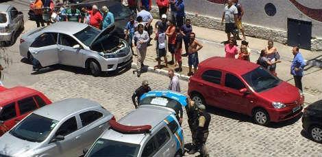 Suspeitos detidos estavam em dois veículos / Foto: Divulgação