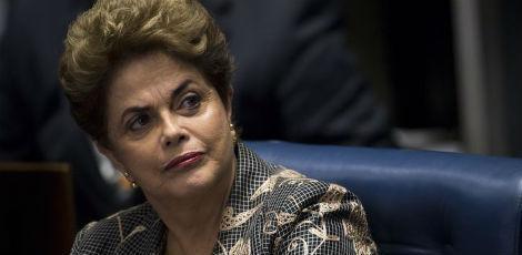 Dilma não perdeu seus direitos políticos para ocupar cargos públicos e pode, portanto, ser candidata a cargos eletivos / Agência Brasil
