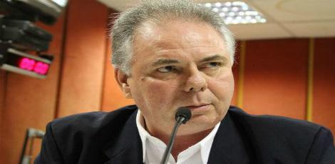 Romero Sales coordena equipe de transição de Célia em Ipojuca ... - JC Online