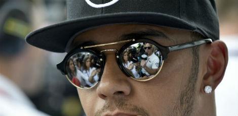 Hamilton também terminou o dia como segundo piloto que mais deu voltas. / Foto: AFP.
