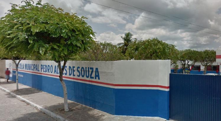 Crime aconteceu em frente à escola Pedro Alves de Souza / Foto: Google Maps