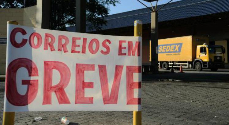 A greve havia sido deflagrada na segunda-feira (12) / Foto: Fernando Frazão/Agência Brasil