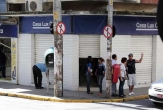 Dia de medo no Grande Recife por conta da greve da PM. Vários comerciantes fecharam as portas