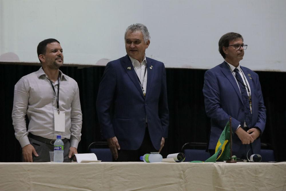 Aos gritos de mito, Bolsonaro manda recado para apoiadores do Aliança pelo Brasil em Pernambuco
