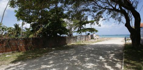 Novo caminho de acesso à praia de Pau Amarelo