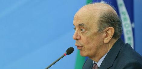 Por motivos de saúde, ministro José Serra pede demissão do Governo Temer
