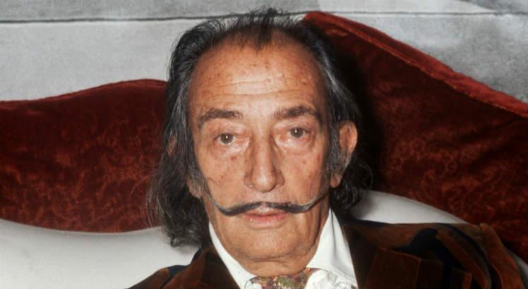 DNA mostra que mulher que pediu exumação de Dalí não é sua filha