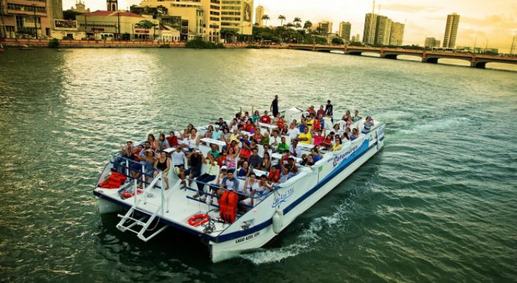 Olha! Recife realiza os últimos passeios do ano com roteiro especial 