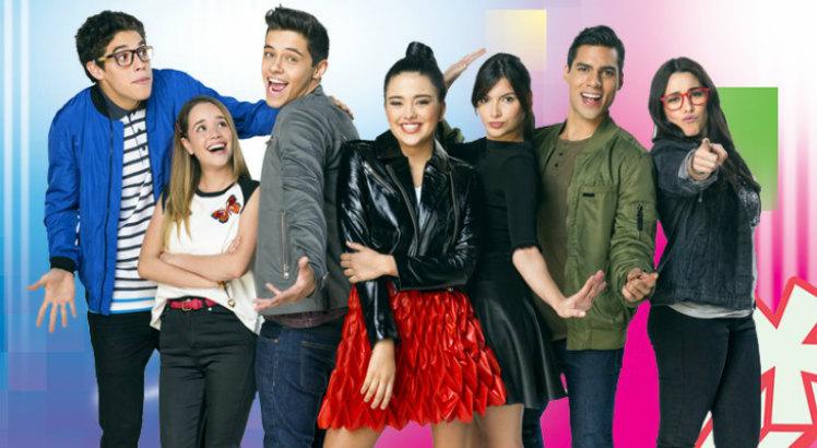Inspirada no produtor de 'Glee', série 'Kally's Mashup' estreia na TV