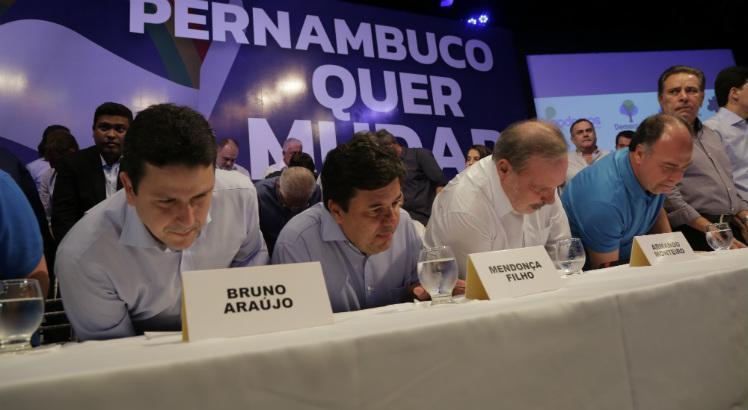 Oposição a Paulo Câmara promete nome do candidato 'em breve'
