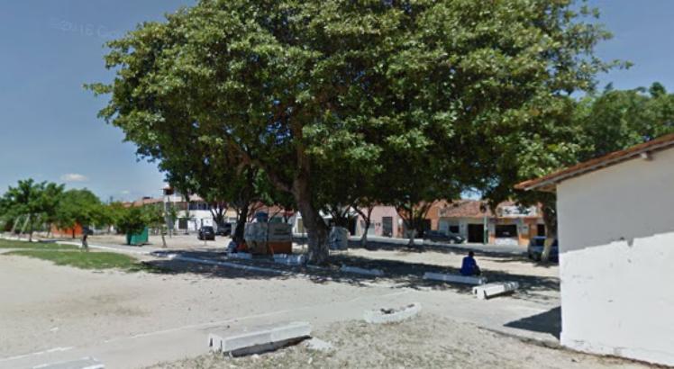 Enquanto brincavam em praça, três crianças são atingidas por balas perdidas em Fortaleza