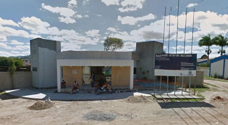 O agressor foi encaminhado para a Delegacia de Belo Jardim, onde foi autuado em flagrante por feminicídio. / Foto: Reprodução/Google Street View