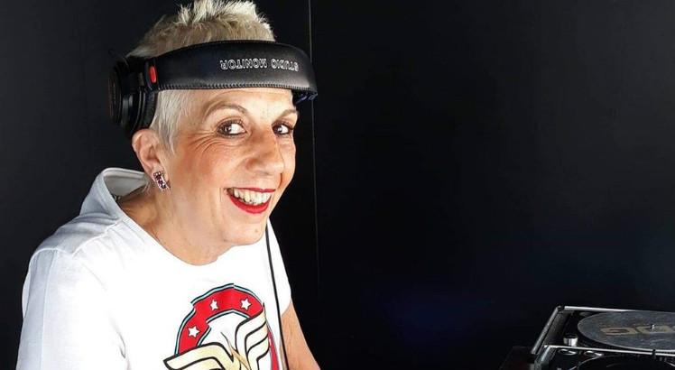 Sonia Abreu, primeira DJ mulher do Brasil, morre aos 68 anos