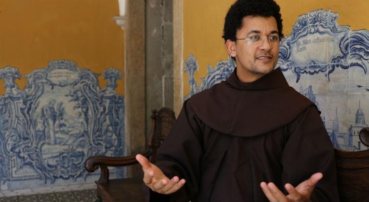 Franciscanos promovem debate inter-religioso em convento de Olinda