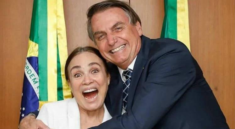 'Casamento' com Regina Duarte deve sair 'quarta ou quinta', diz Bolsonaro