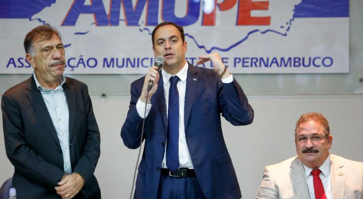 Governador Paulo Câmara anuncia repasse de R$ 25,7 milhões para municípios de Pernambuco