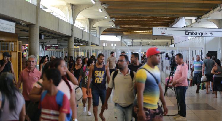 SDS e Grande Recife montam plano B para transportar foliões caso metrô do Recife quebre no Galo da Madrugada 2020